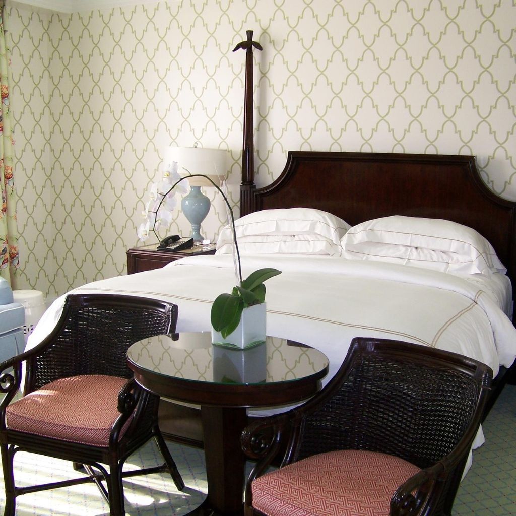 Why B&Bs in Cork Must Promote Themselves Online to Attract Global Guests